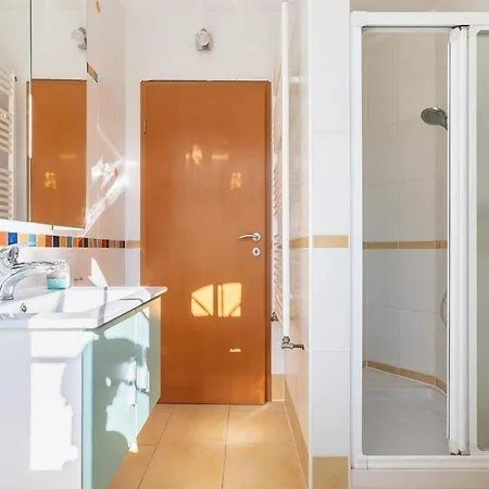 Appartement Charmante Ferienwohnung In Mit Grill, Terrasse Und Garten Medulin