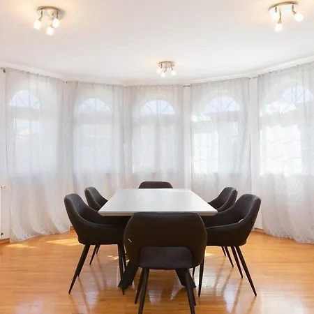 Charmante Ferienwohnung In Mit Grill, Terrasse Und Garten Medulin