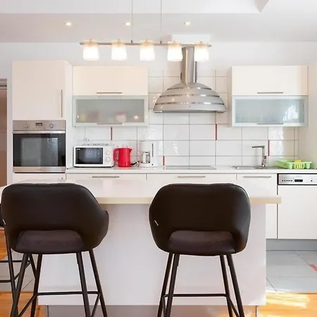 Charmante Ferienwohnung In Mit Grill, Terrasse Und Garten Appartement